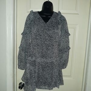 Bardot junior dress sheer arms size 16